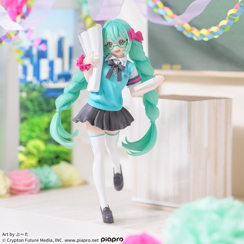 Figure Hatsune Miku 16th Anniversary Buta Ver. Luminasta